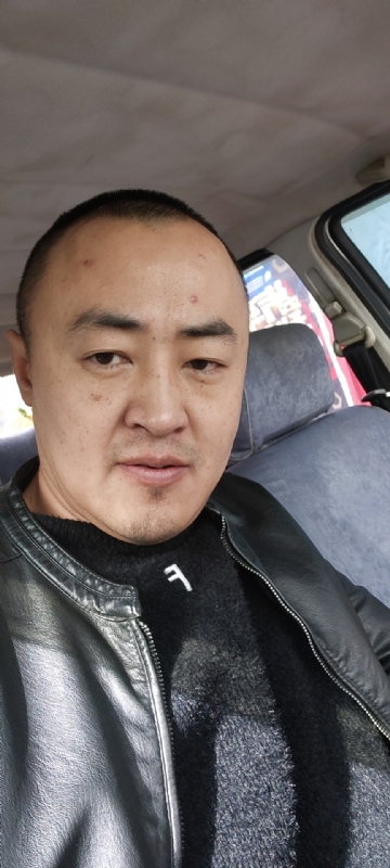 精神九哥的第一张照片--青海认干亲服务网