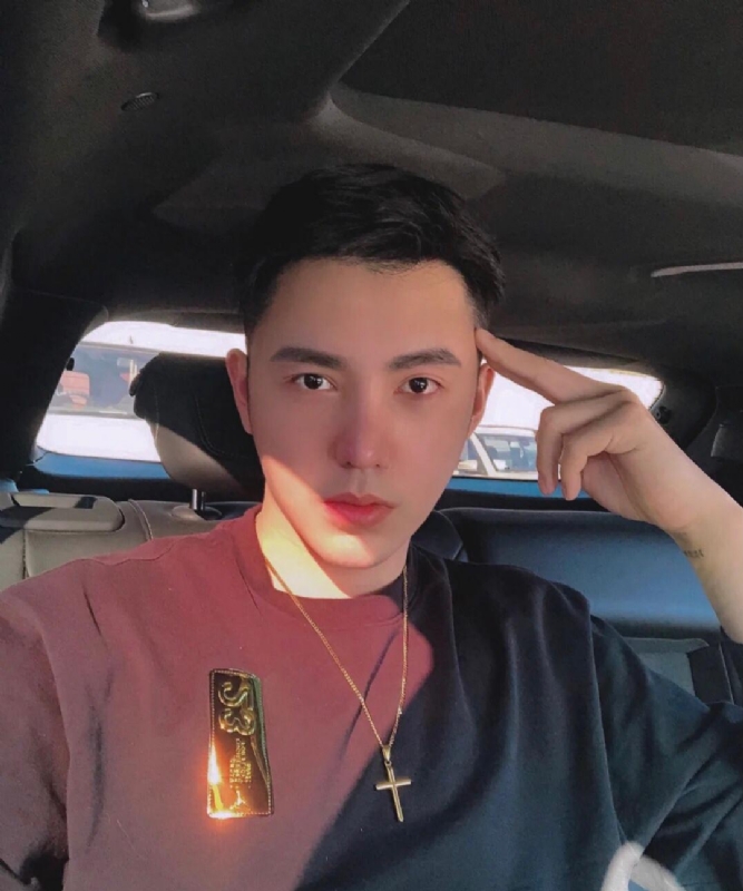 陈宇文的第一张照片--青海认干亲服务网