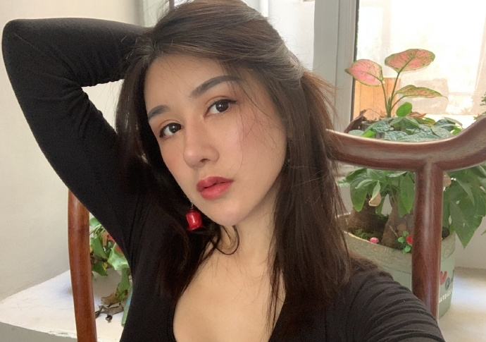 林依依的第二张照片--青海认干亲服务网