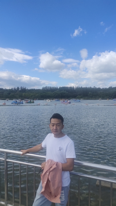 脱了壳的龟的第一张照片--青海认干亲服务网