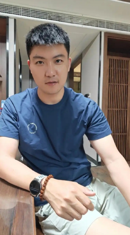 大鹏展翅的第三张照片--青海认干亲服务网